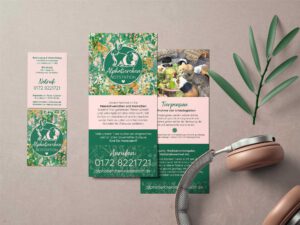 Visitenkarten und Flyer auf für Alphatierchen